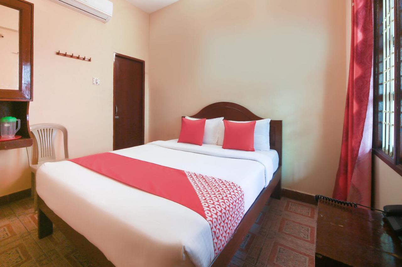 Oyo 23098 Ushama Heritage Guest House ポンディシェリ エクステリア 写真
