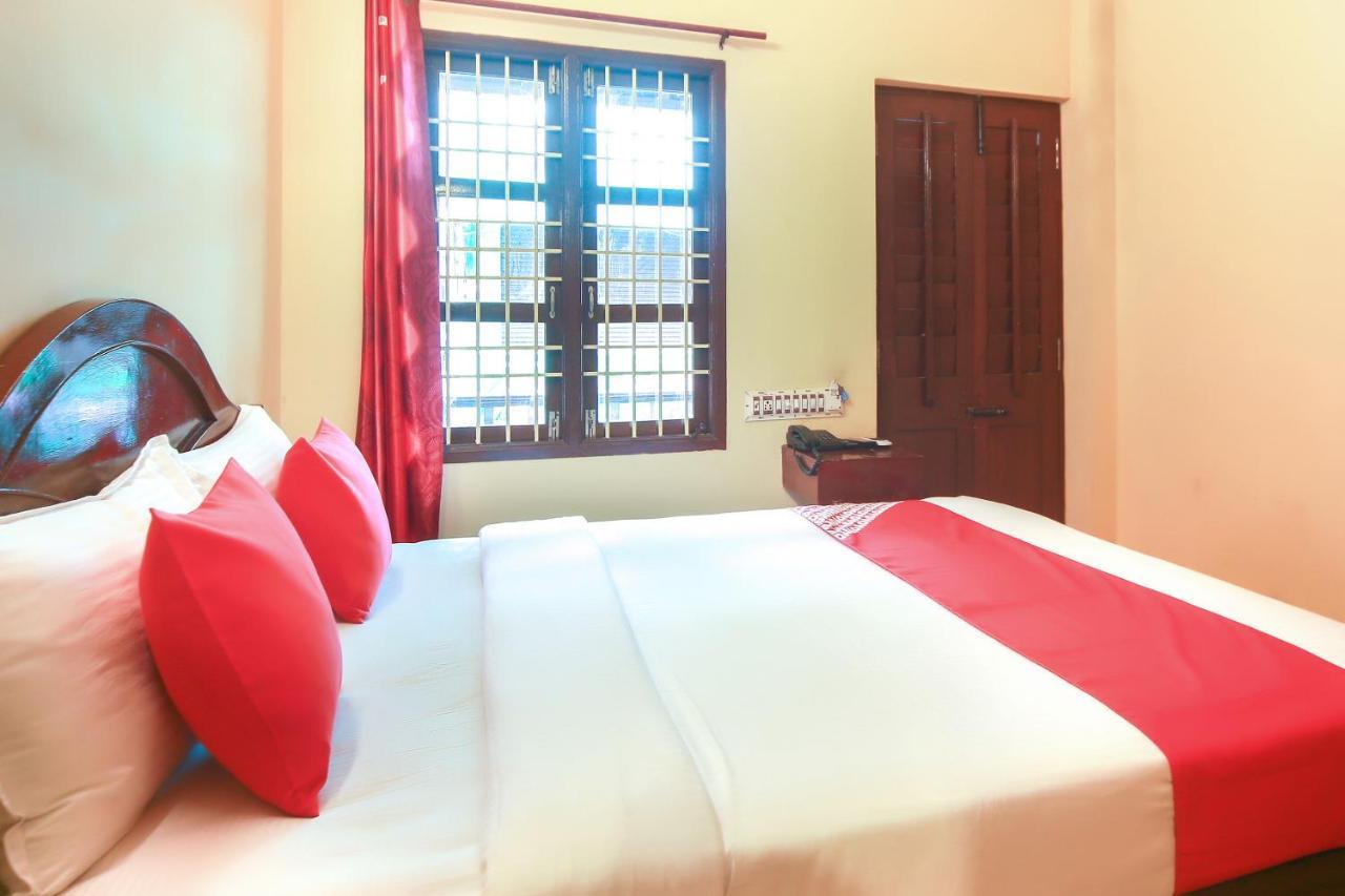Oyo 23098 Ushama Heritage Guest House ポンディシェリ エクステリア 写真