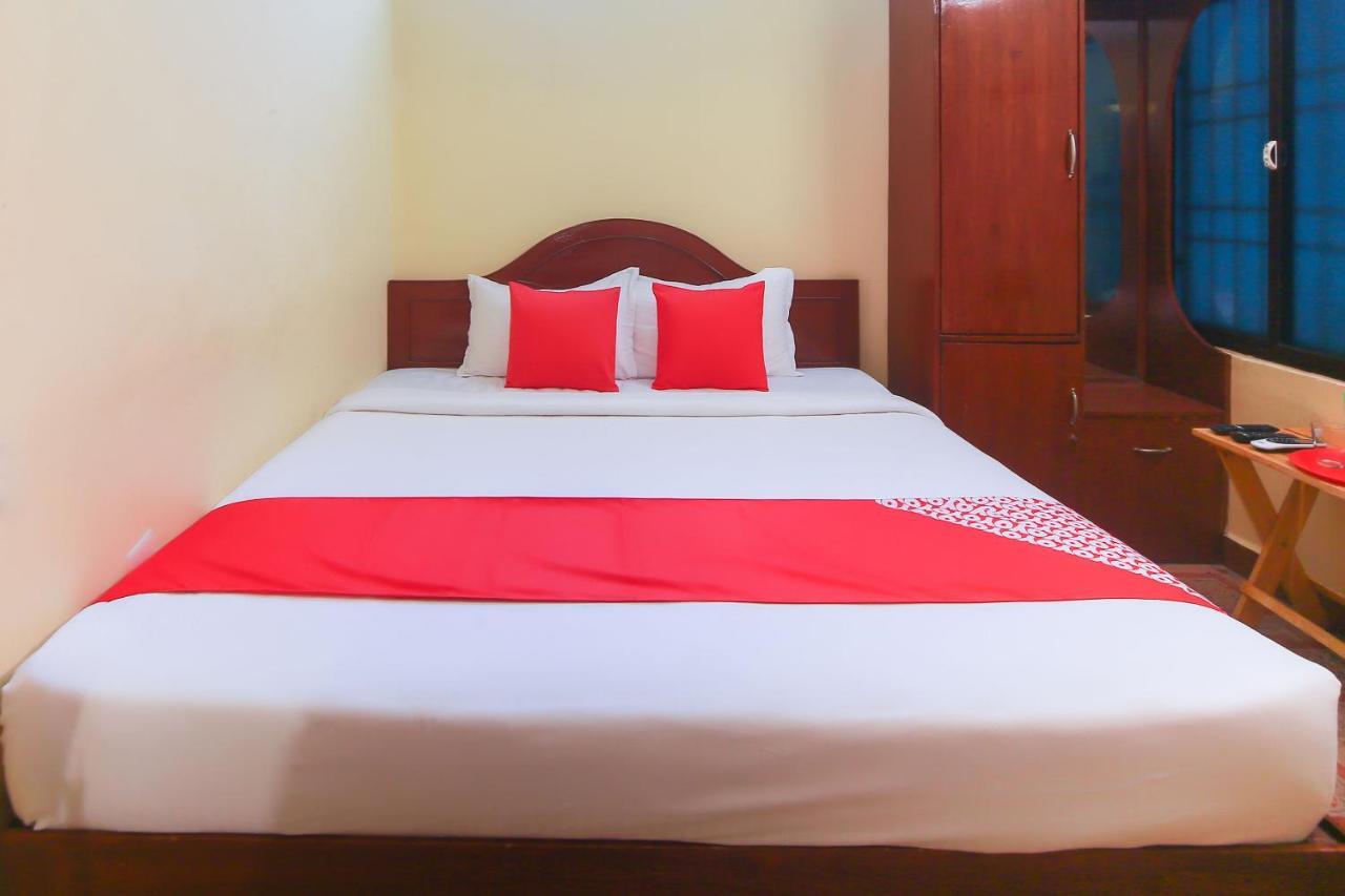 Oyo 23098 Ushama Heritage Guest House ポンディシェリ エクステリア 写真