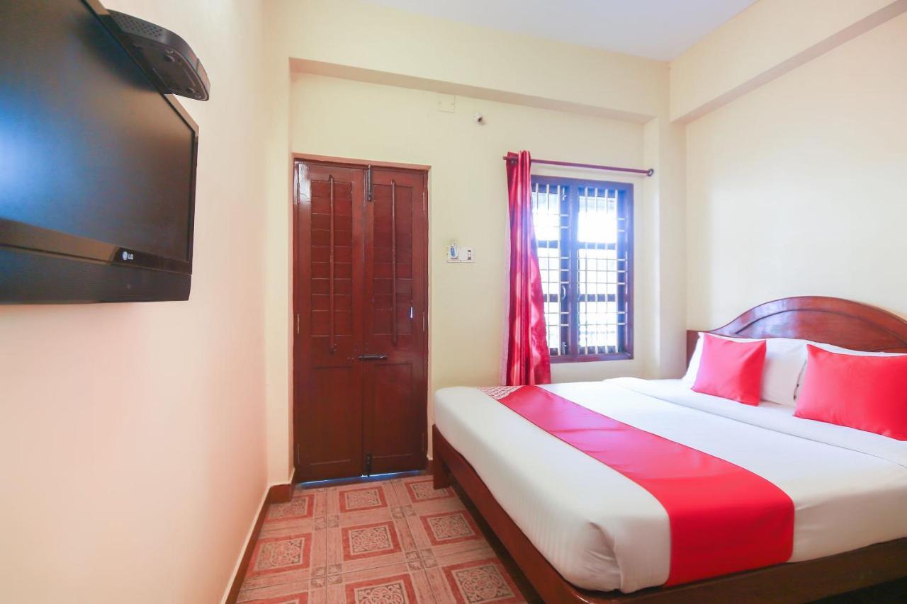 Oyo 23098 Ushama Heritage Guest House ポンディシェリ エクステリア 写真