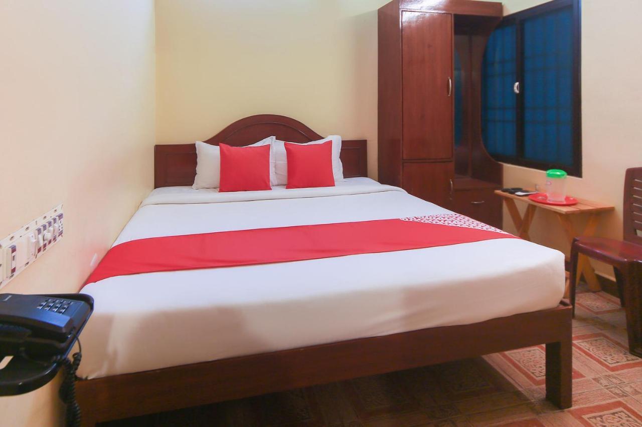 Oyo 23098 Ushama Heritage Guest House ポンディシェリ エクステリア 写真